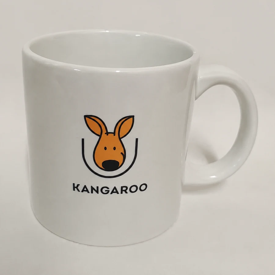 Дуже велика біла чашка 600 мл — фото з логотипом KANGAROO