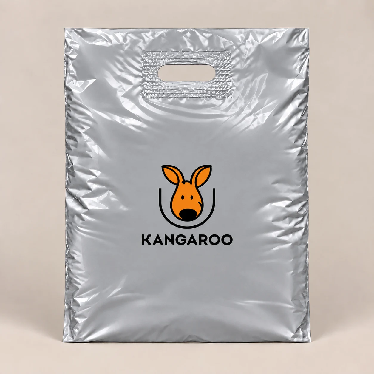 Срібний пакет-банан 40 × 50 см з логотипом KANGAROO