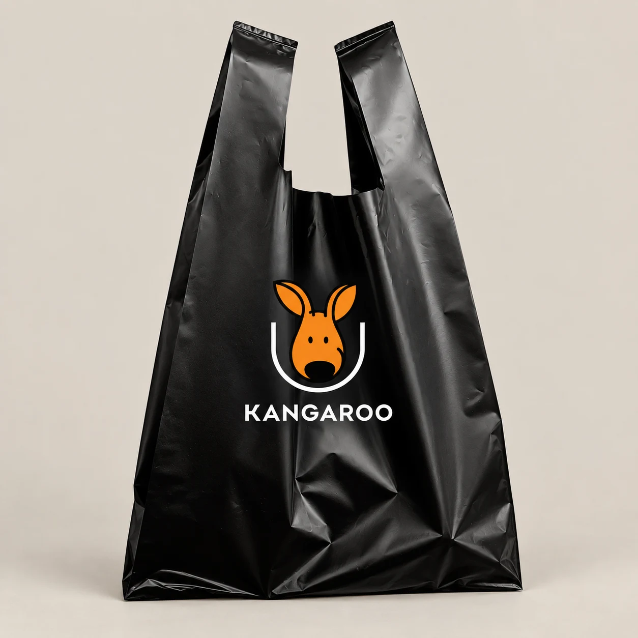 Чорний пакет-майка 45 × 75 см з логотипом KANGAROO